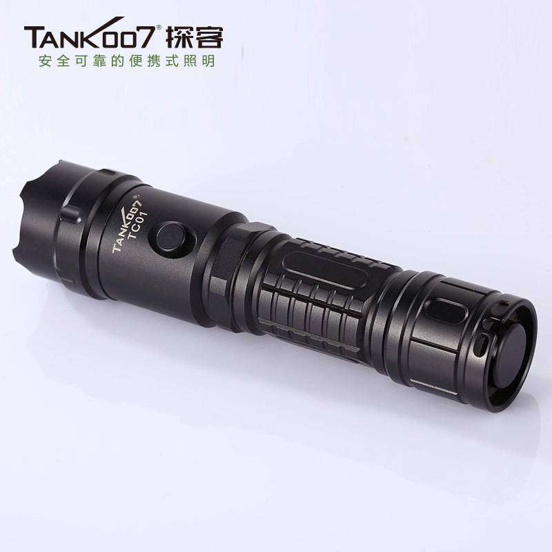 TANK007探客TC01led強(qiáng)光手電筒